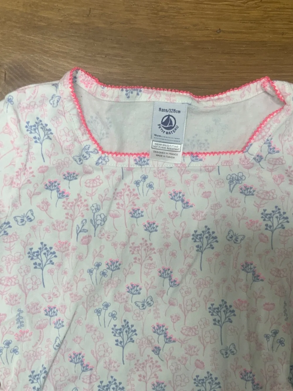 Petit Bateau Matching Set — Short Sleeved Shirt and 3/4 Cropped Pants Flower